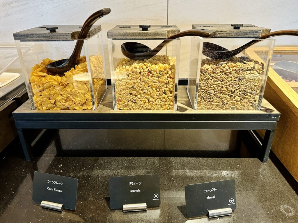 ヒルトン横浜 朝食ブログレビュー シリアルコーナー
