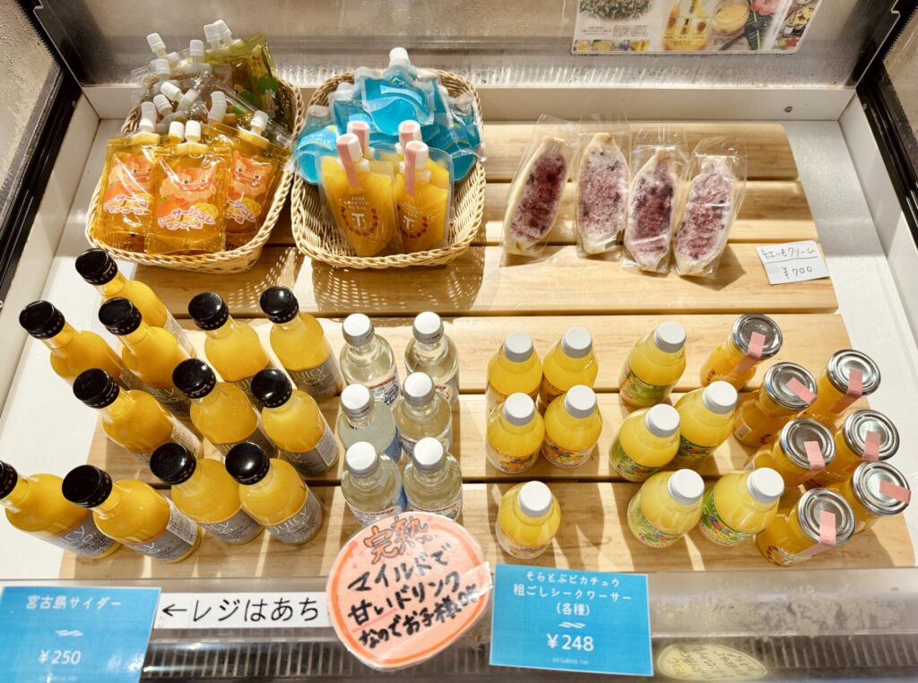 下地島空港内の売店「coral port Grab&Go」