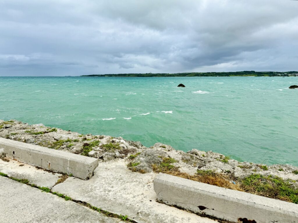 「17ENDハーフマラソン」海風が強すぎて白波が!!