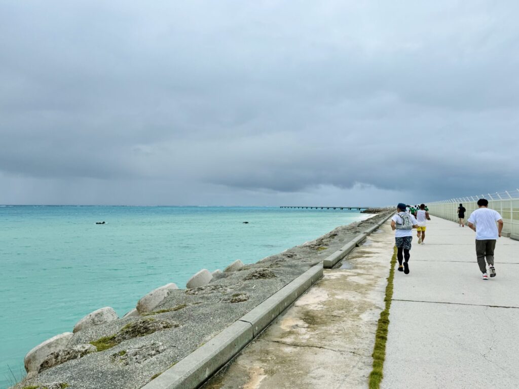 「17ENDハーフマラソン」復路の17ENDにて