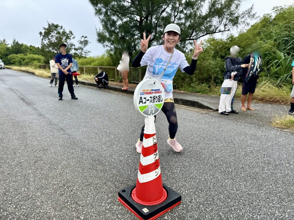 17ENDハーフマラソン 1回目の折り返し