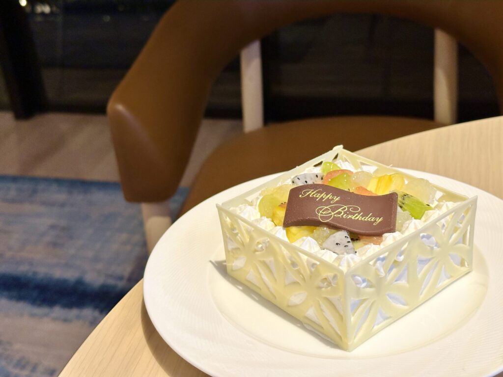 2023年 えだ旅 総まとめ 7月ヒルトン宮古島 HPCJケーキ