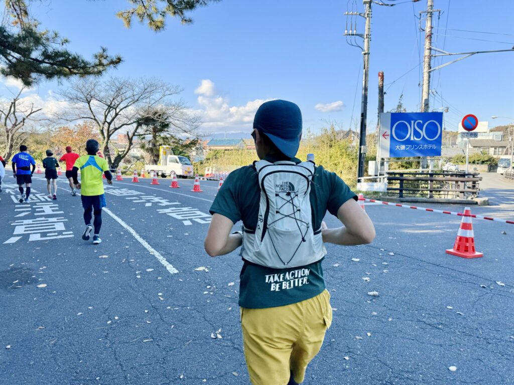 「湘南国際マラソン」ゴールまであと少し