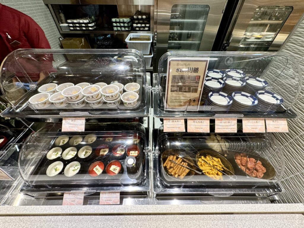 野乃浅草別邸 朝食 ビュッフェ台 小鉢横丁