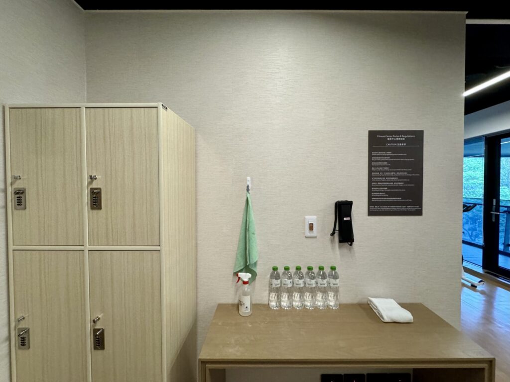 ダブルツリーbyヒルトン台北中山 フィットネスジム 無料ドリンク