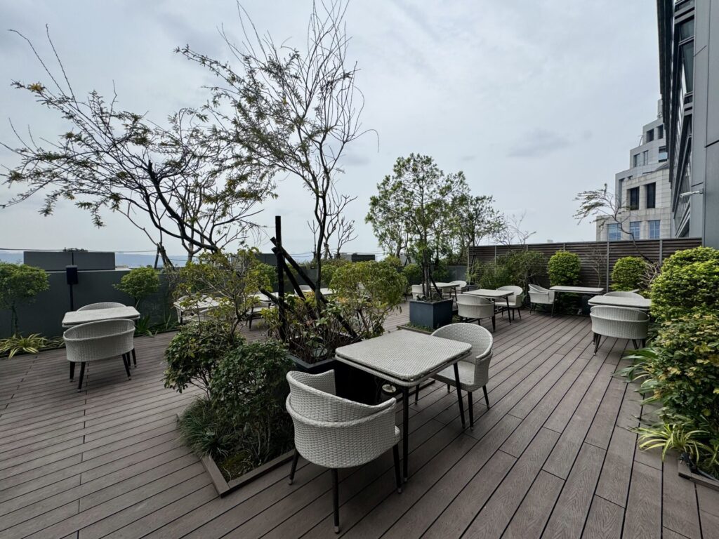 ヒルトン台北新板 エグゼクティブラウンジ テラス席