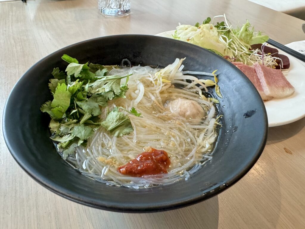 ヒルトン台北新板 朝食 食べたもの
