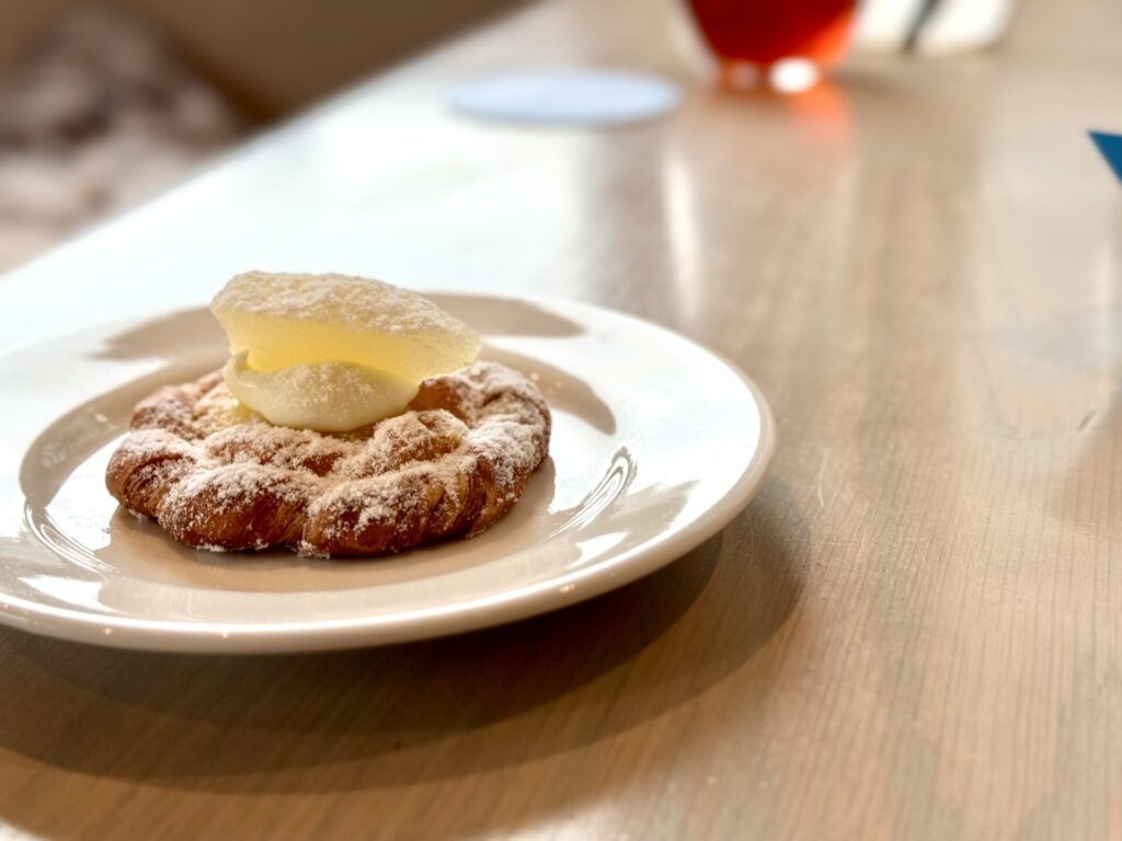 ヒルトン台北新板 朝食 デニッシュ