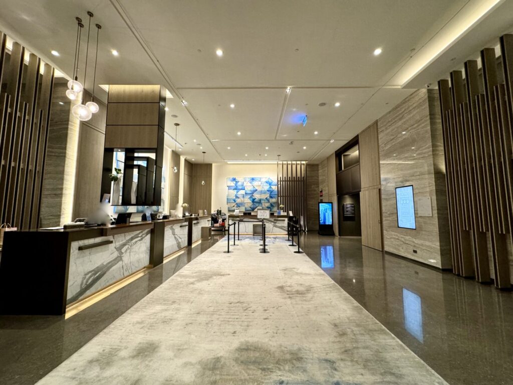 ヒルトン台北新板 フロント ロビー