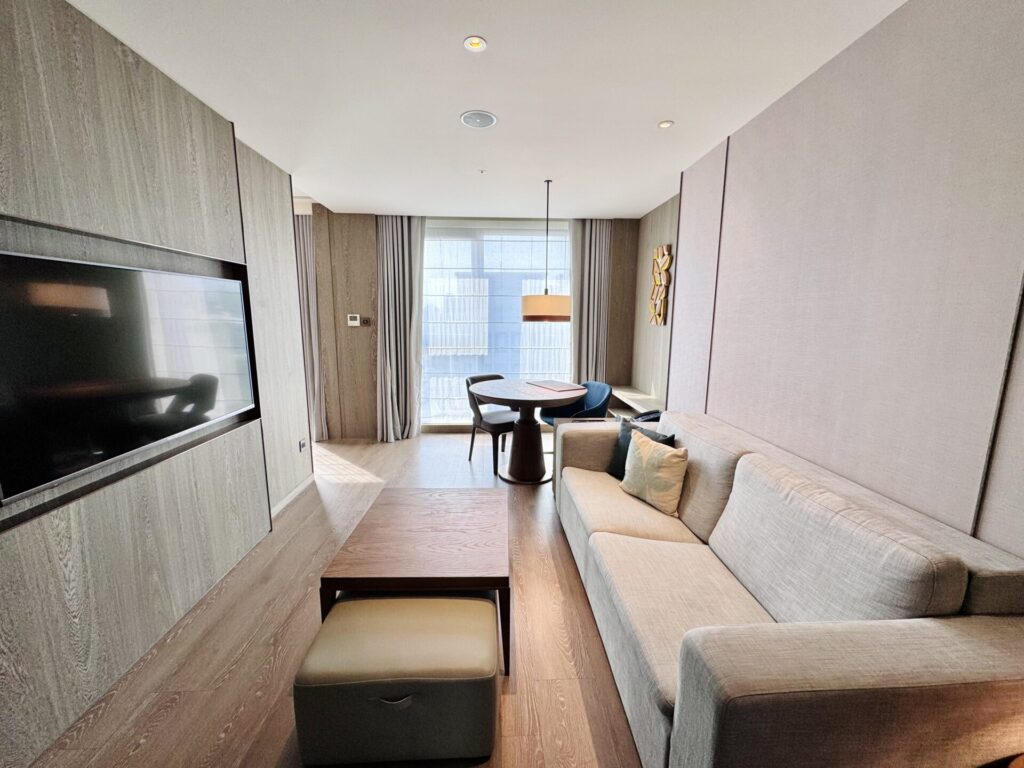 ダブルツリー台北中山 キング1ベッドルーム コーナースイート