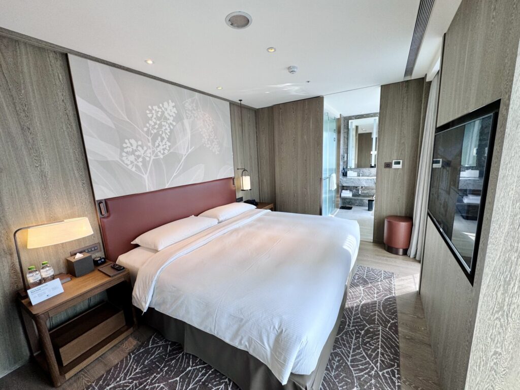 ダブルツリー台北中山 キング1ベッドルーム コーナースイート