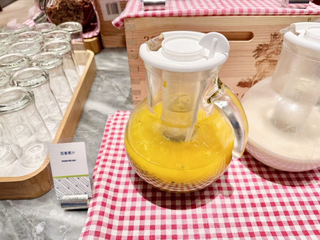 ダブルツリーbyヒルトン台北中山 朝食 ビュッフェ台