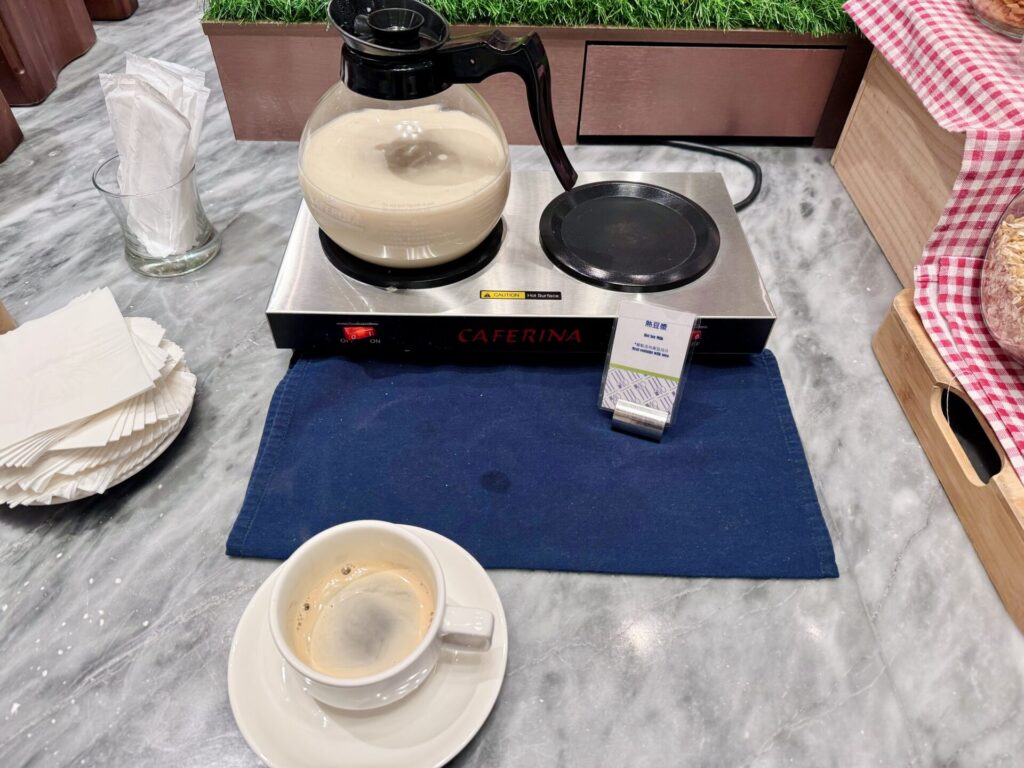 ダブルツリーbyヒルトン台北中山 朝食 ビュッフェ台