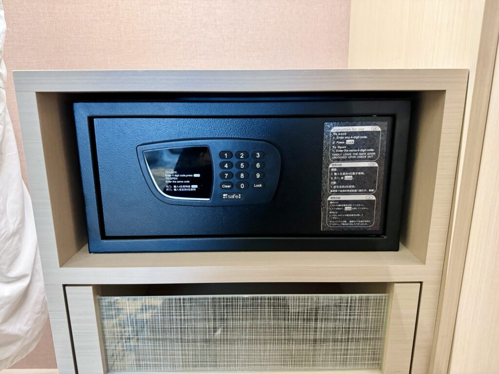 ヒルトン台北新板 デラックススイート クローゼット内