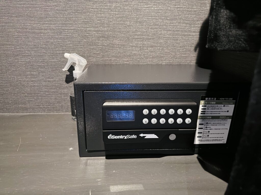 「bar hotel 箱根香山」セーフティボックス