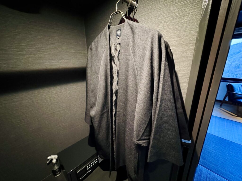 「bar hotel 箱根香山」館内着