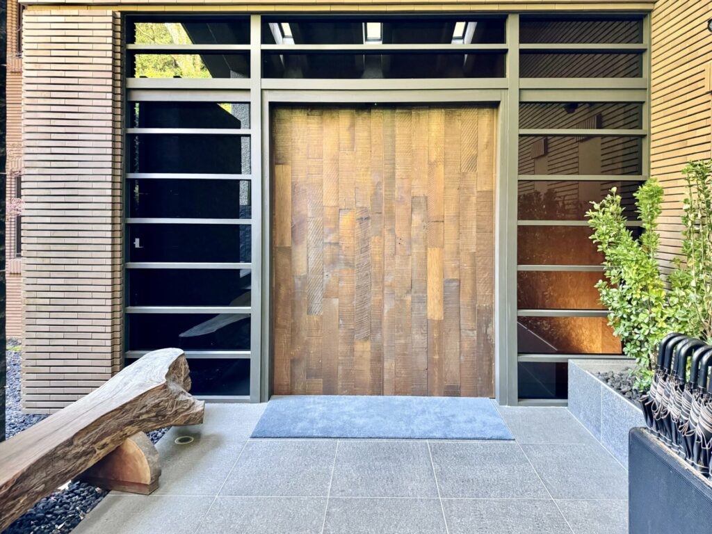 「bar hotel 箱根香山」エントランス