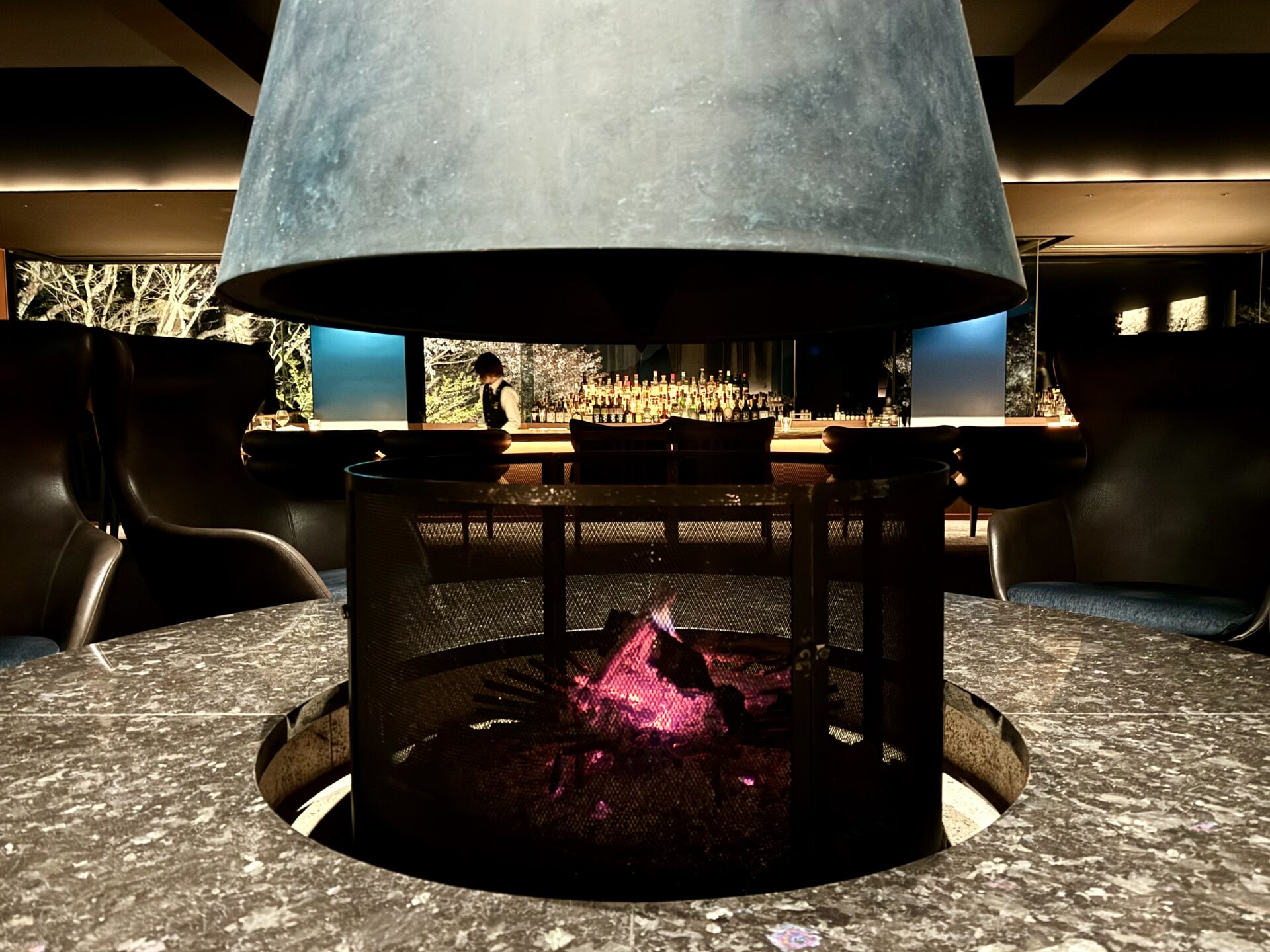 bar hotel箱根香山 thebar 暖炉からの眺め