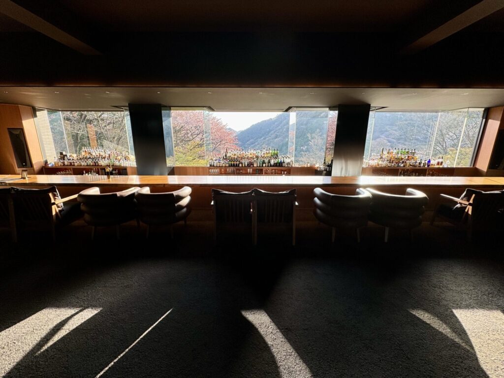 bar hotel箱根香山 カウンター 桜