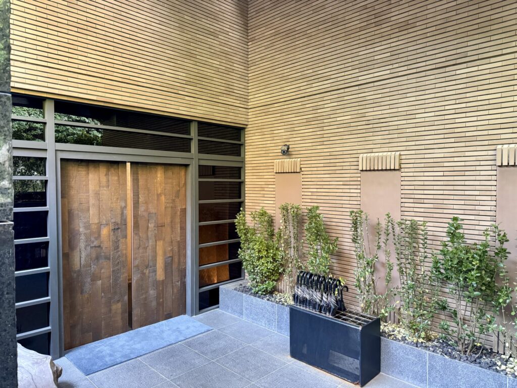 bar hotel箱根香山 エントランス