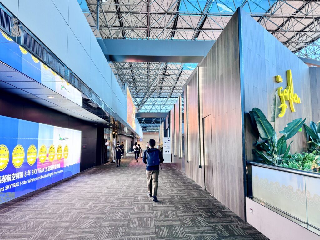 台湾桃園国際空港 エバー航空ラウンジ 外観