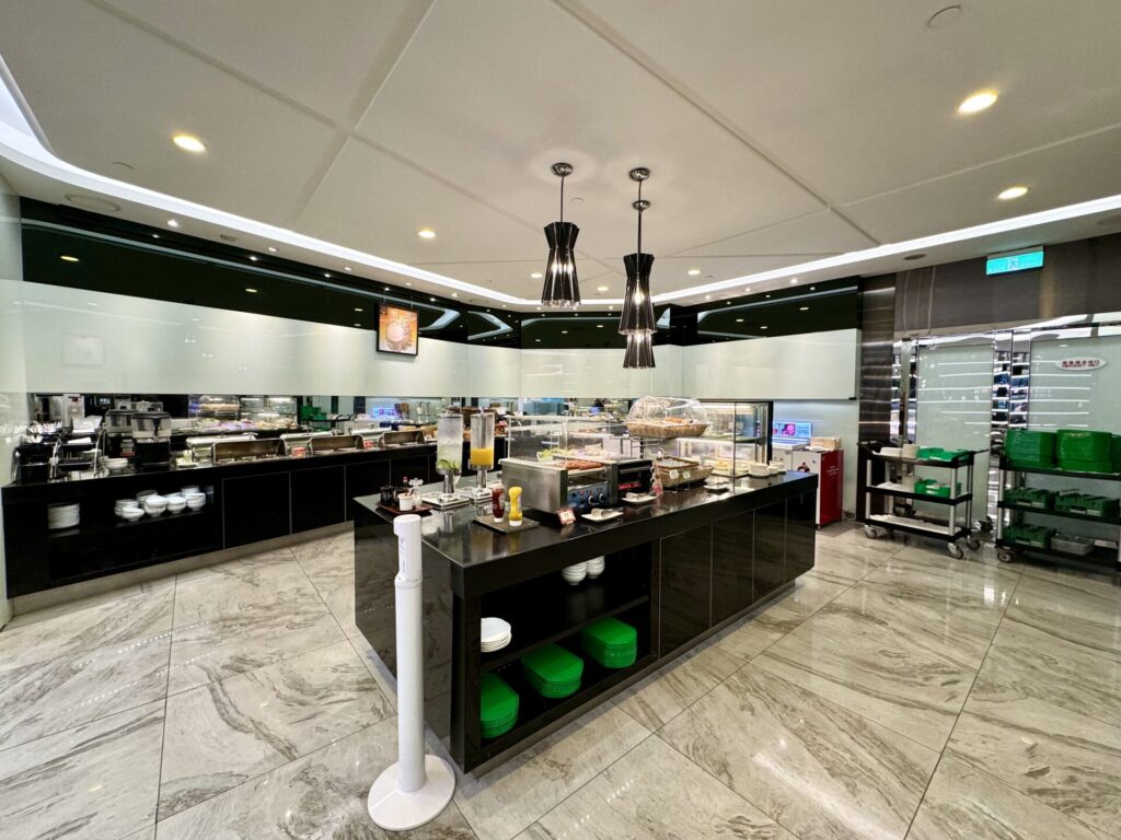 エバー航空 ラウンジ ビュッフェ台