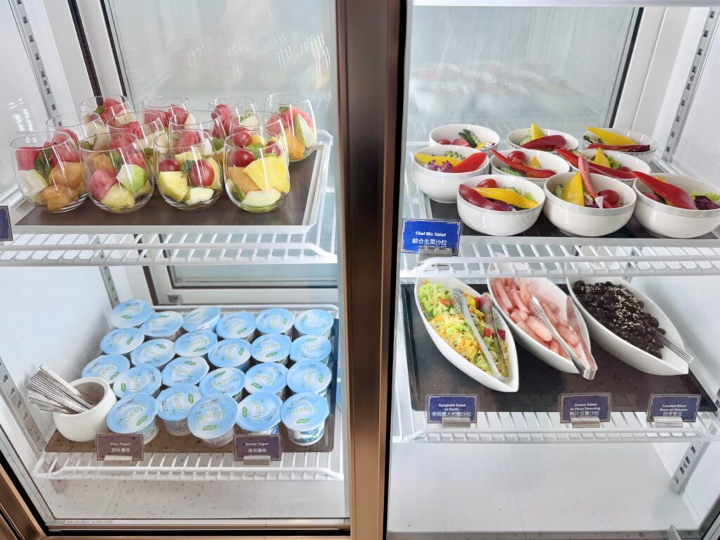台湾桃園国際空港 シンガポール空港 シルバークリスラウンジ フード