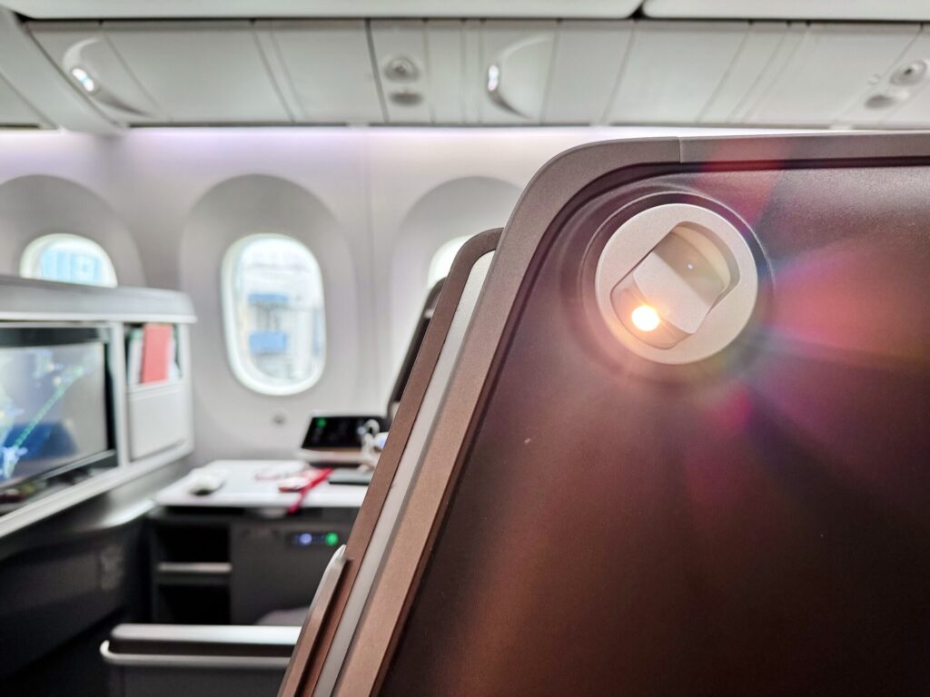 エバー航空 ロイヤルローレルクラス座席