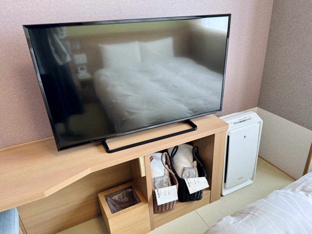 御宿野乃松本 客室 テレビ