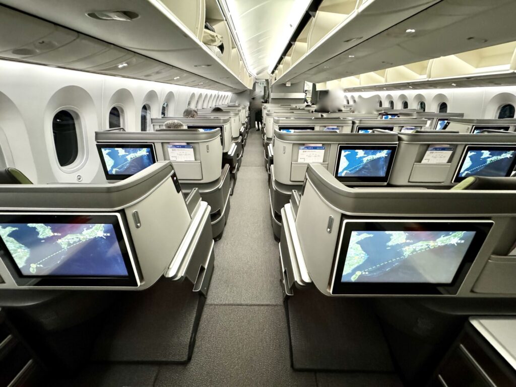 エバー航空 ロイヤルローレルクラス 雰囲気