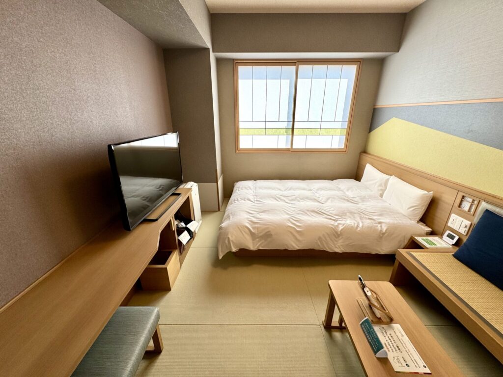 御宿 野乃松本 ダブルルームの様子