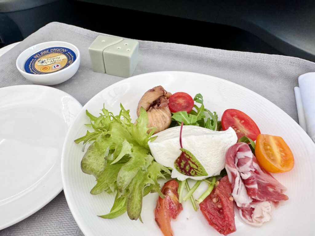 エバー航空 ロイヤルローレルクラス 機内食