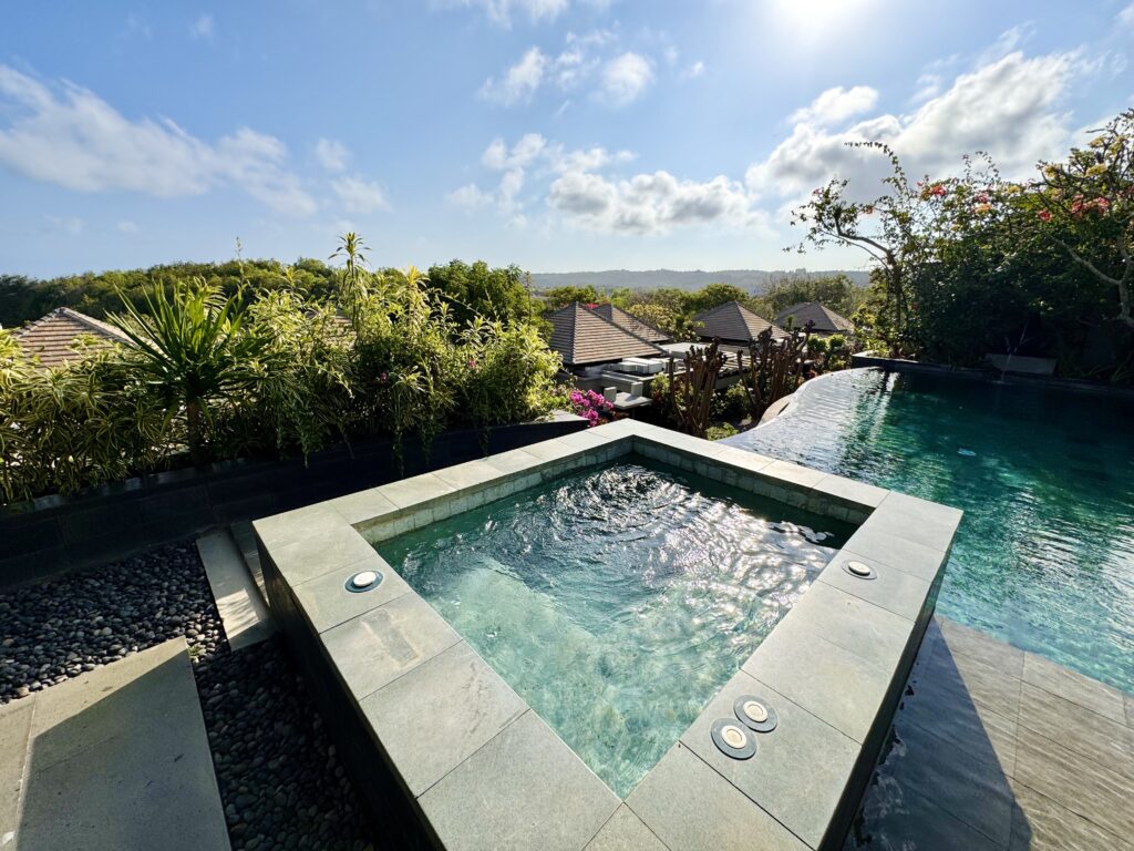 Umana Bali 1ベッドルーム トロピカル ガーデン ルーム ヴィラ ジャグジー