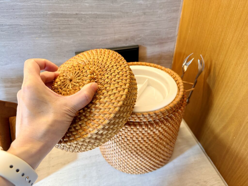 Umana Bali(ウマナバリ)LXR 客室 アイスペール