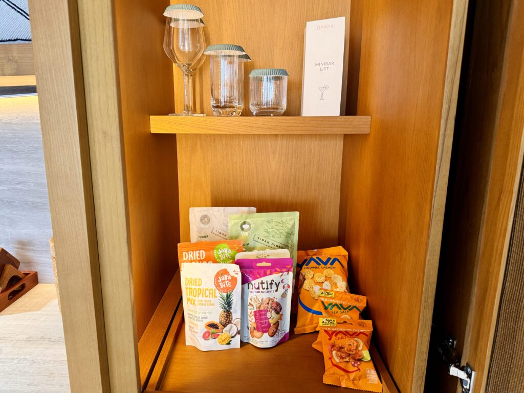 Umana Bali(ウマナバリ)LXR 客室 ミニバー