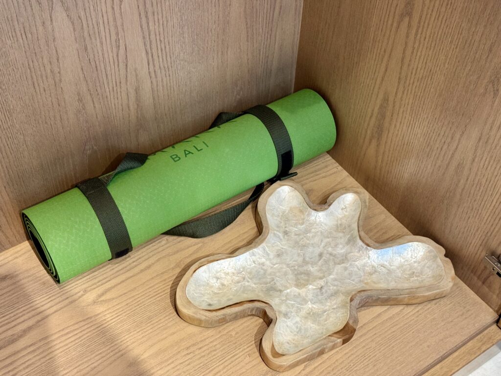 umana Bali(ウマナバリ)LXR 客室 ヨガマット