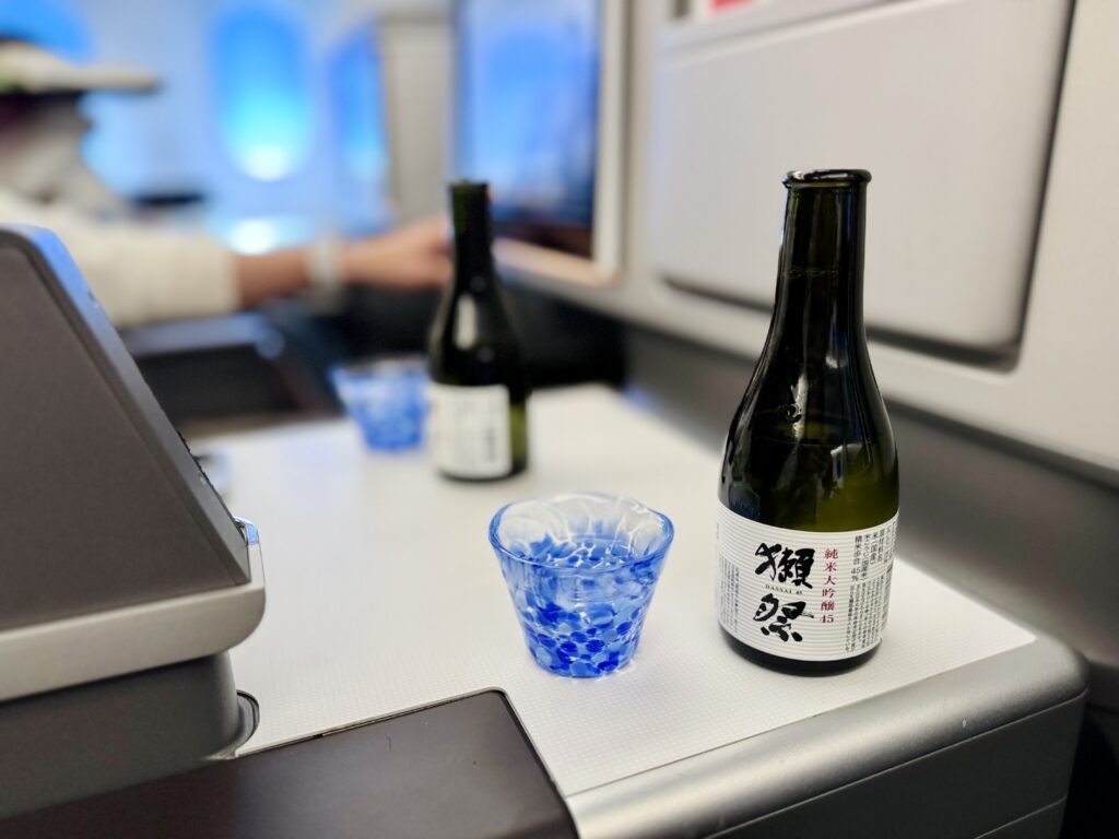 エバー航空 ロイヤルローレルクラス 機内にて