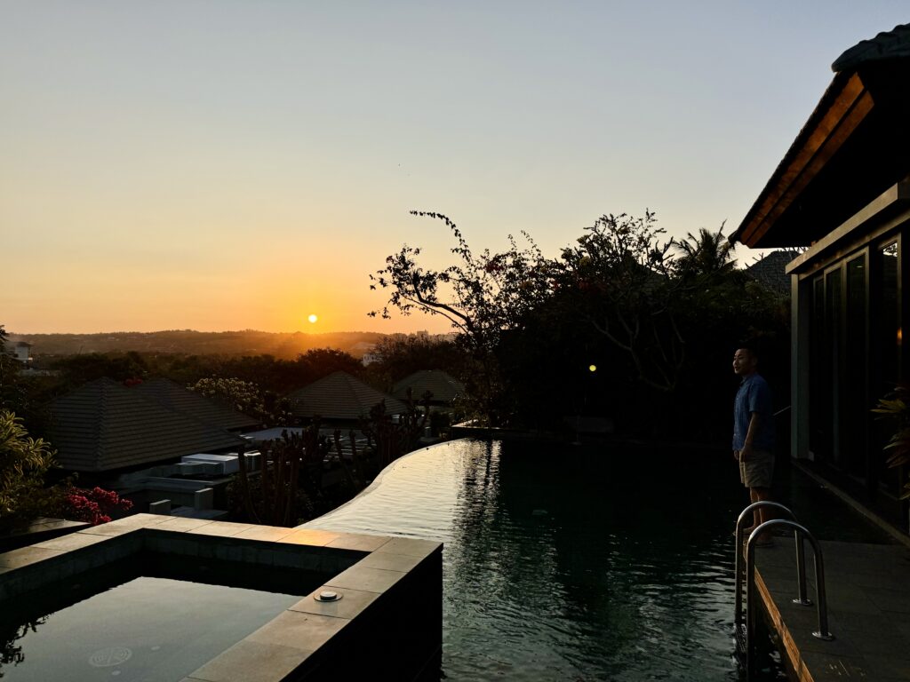 Umana Bali(ウマナバリ)LXR 客室 プライベートプールにて