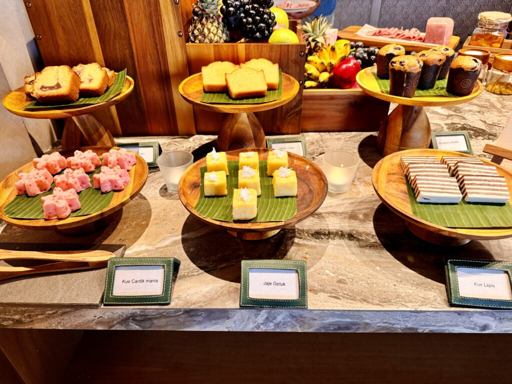 Umana Bali(ウマナバリ)LXR 朝食 スイーツコーナー