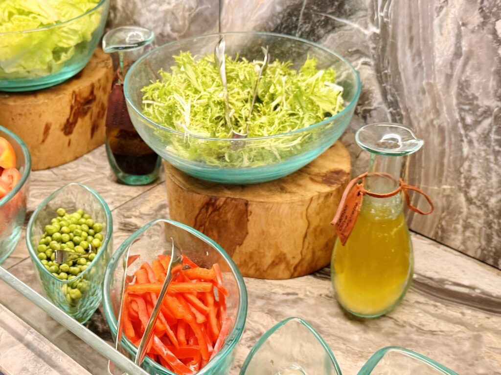 Umana Bali(ウマナバリ)LXR 朝食 サラダコーナー