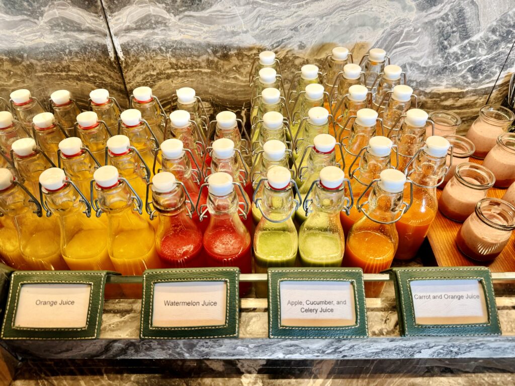 Umana Bali(ウマナバリ)LXR 朝食 ジュースコーナー