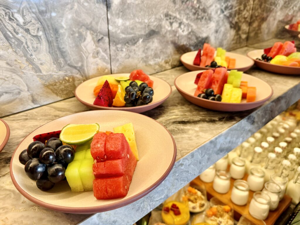 Umana Bali(ウマナバリ)LXR 朝食 フルーツコーナー