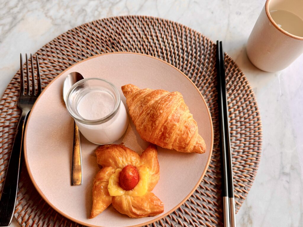 Umana Bali(ウマナバリ)LXR 朝食 パン