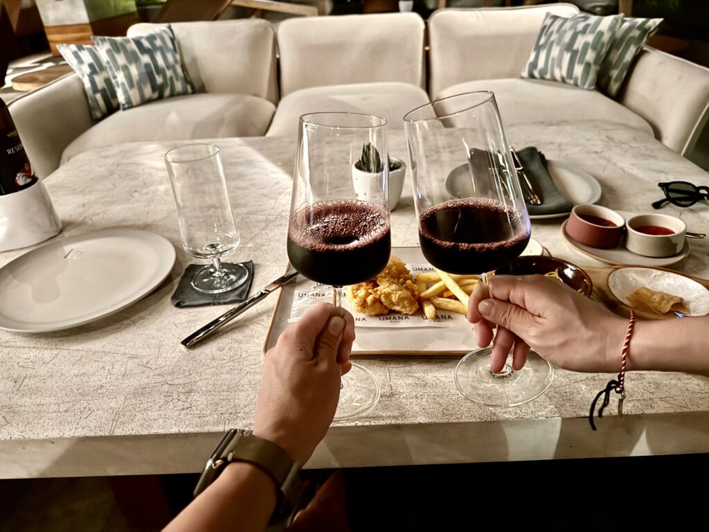 umana Bali(ウマナバリ)LXR pad pool bar 赤ワイン