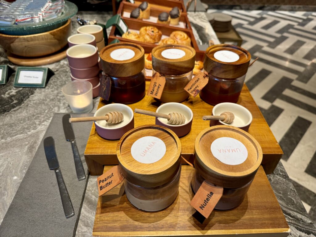 umana Bali(ウマナバリ)LXR 朝食 はちみつ