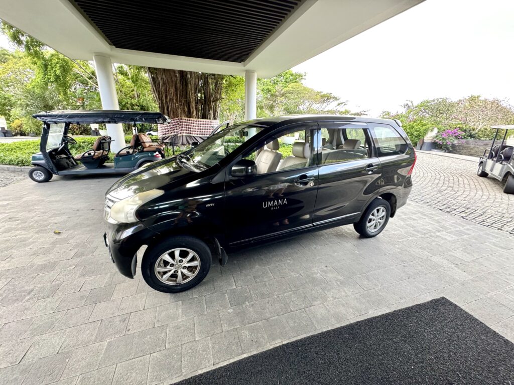 umana Bali(ウマナバリ)LXR 送迎車