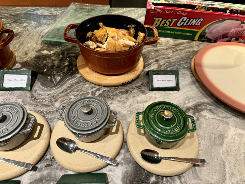 umana Bali(ウマナバリ)LXR 朝食 ローストチキン