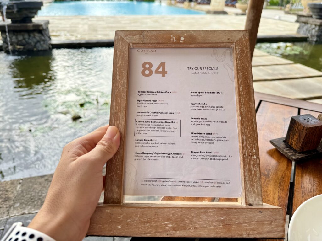 コンラッドバリ 朝食 アラカルトメニュー