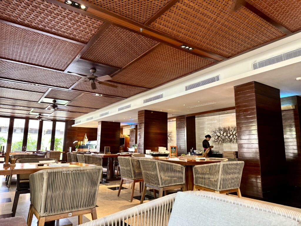 CONRAD BALI(コンラッドバリ) 凛の店内