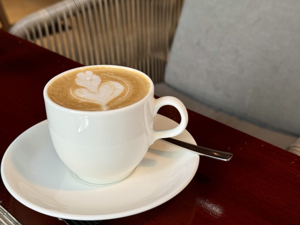 CONRAD BALI(コンラッドバリ) 凛 カフェラテ